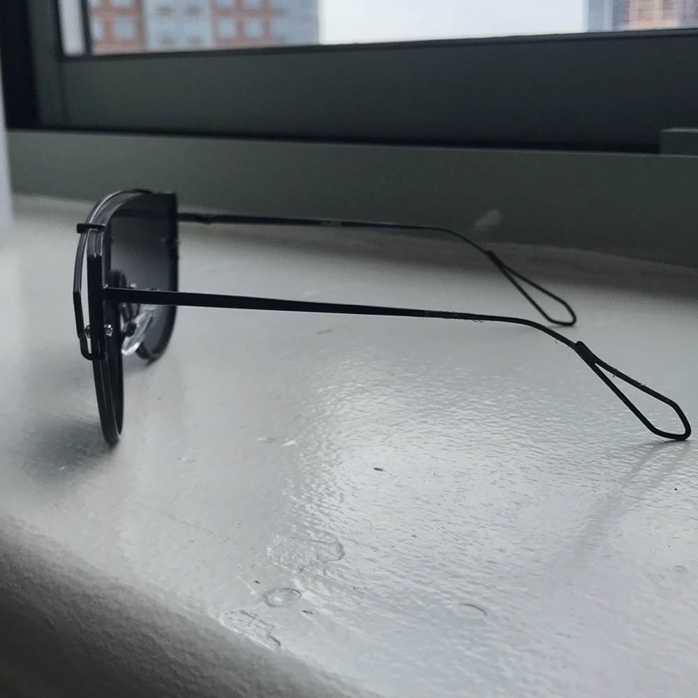Sunglasses - Picture 2 of 4